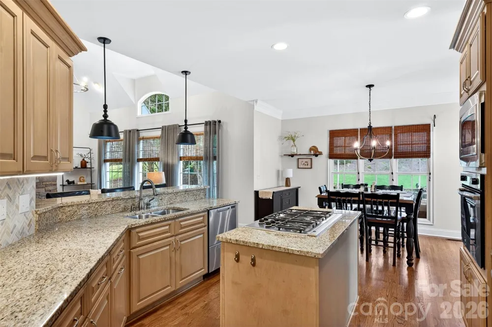 717 Black Wolf Run Spartanburg, SC 29306