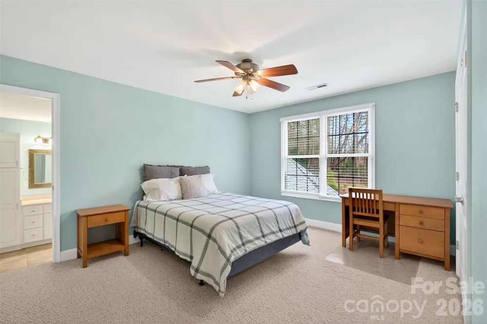 717 Black Wolf Run Spartanburg, SC 29306