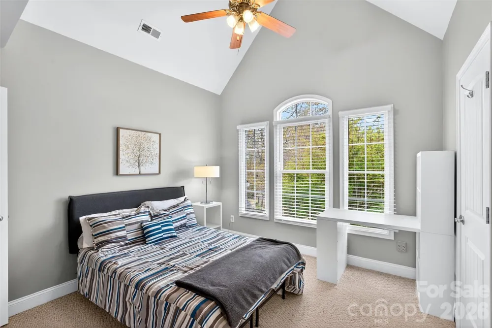 717 Black Wolf Run Spartanburg, SC 29306