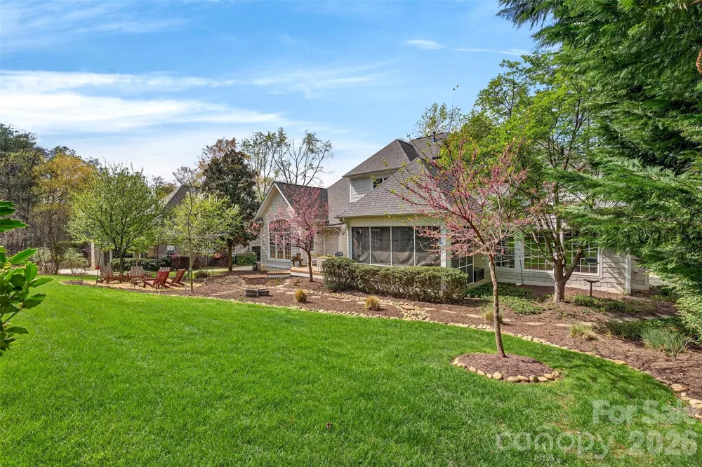 717 Black Wolf Run Spartanburg, SC 29306