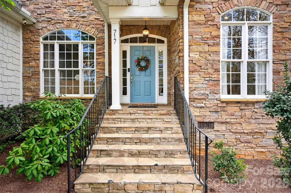 717 Black Wolf Run Spartanburg, SC 29306