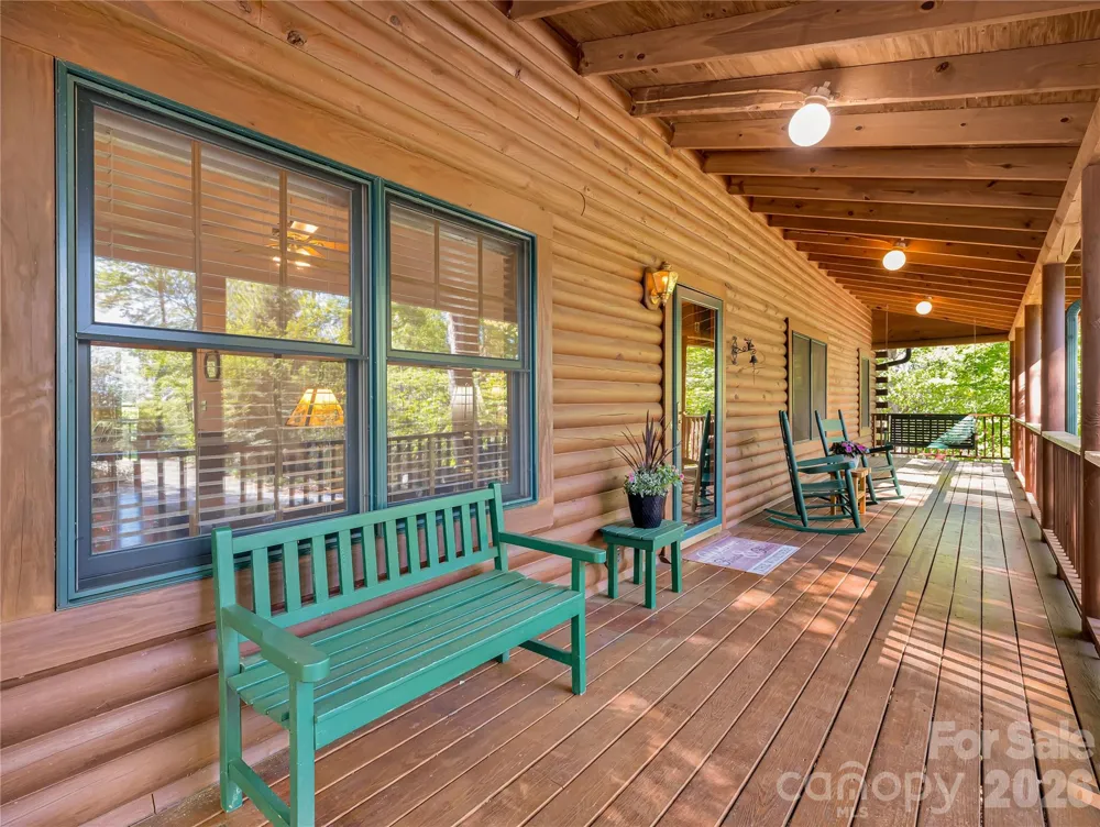 212 Glen Echo Circle Saluda, NC 28773