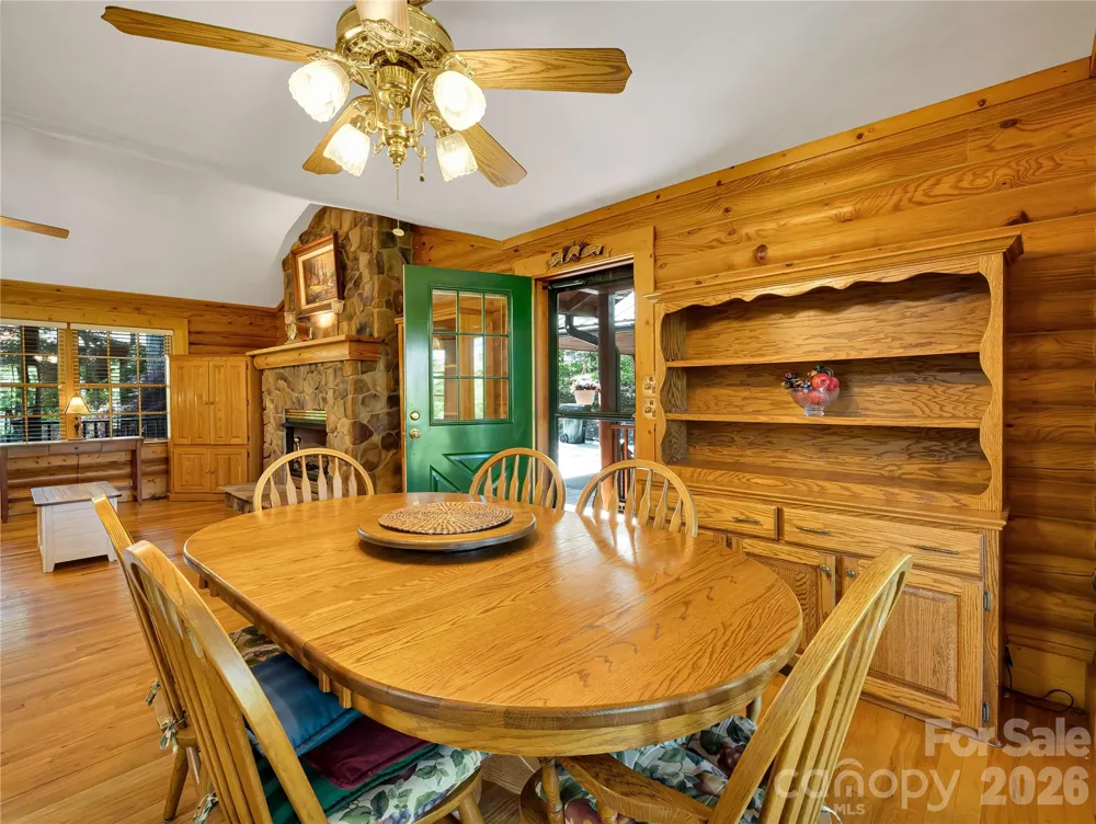212 Glen Echo Circle Saluda, NC 28773
