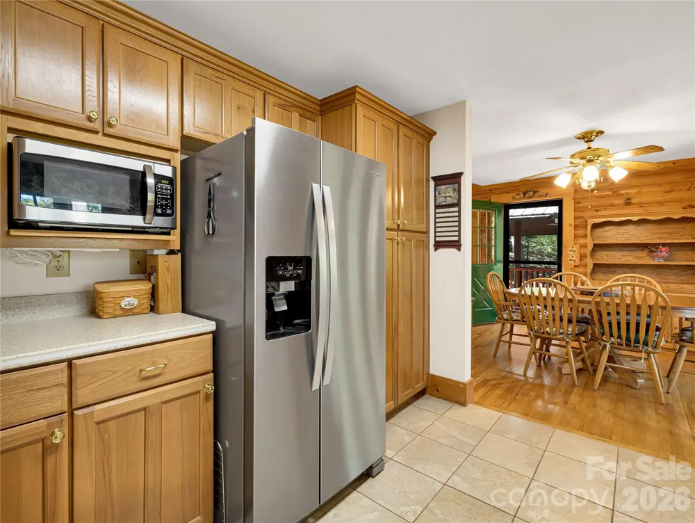 212 Glen Echo Circle Saluda, NC 28773