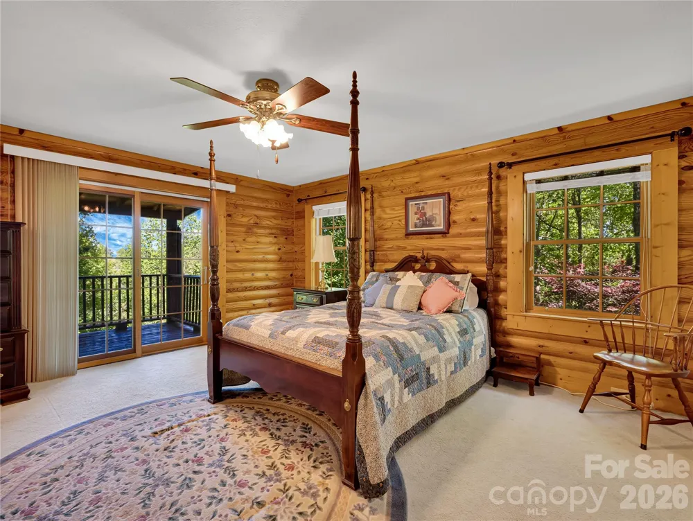 212 Glen Echo Circle Saluda, NC 28773
