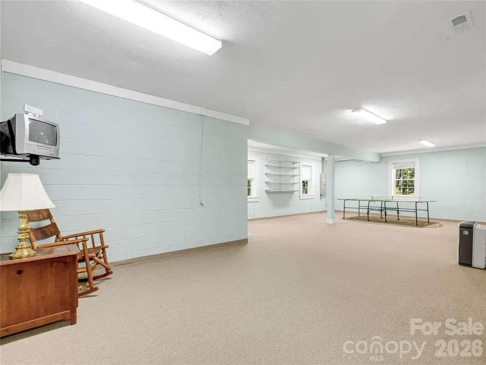 212 Glen Echo Circle Saluda, NC 28773