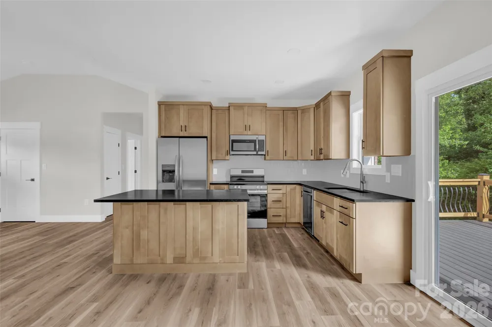 906 4th Street NE Conover, NC 28613