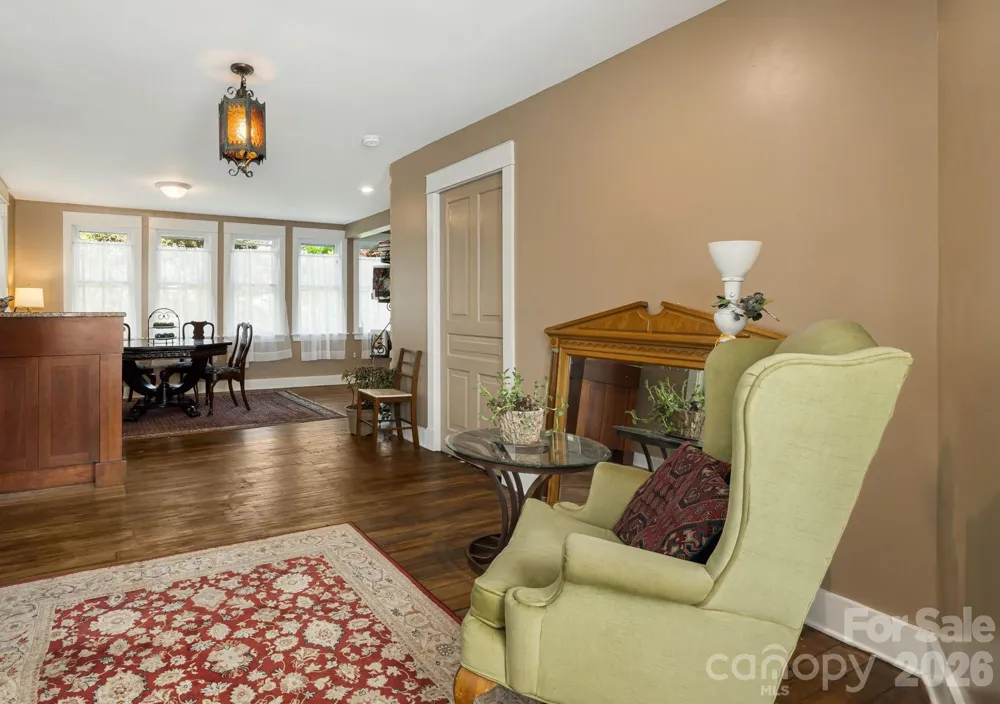 79 Walnut Street Hot Springs, NC 28743