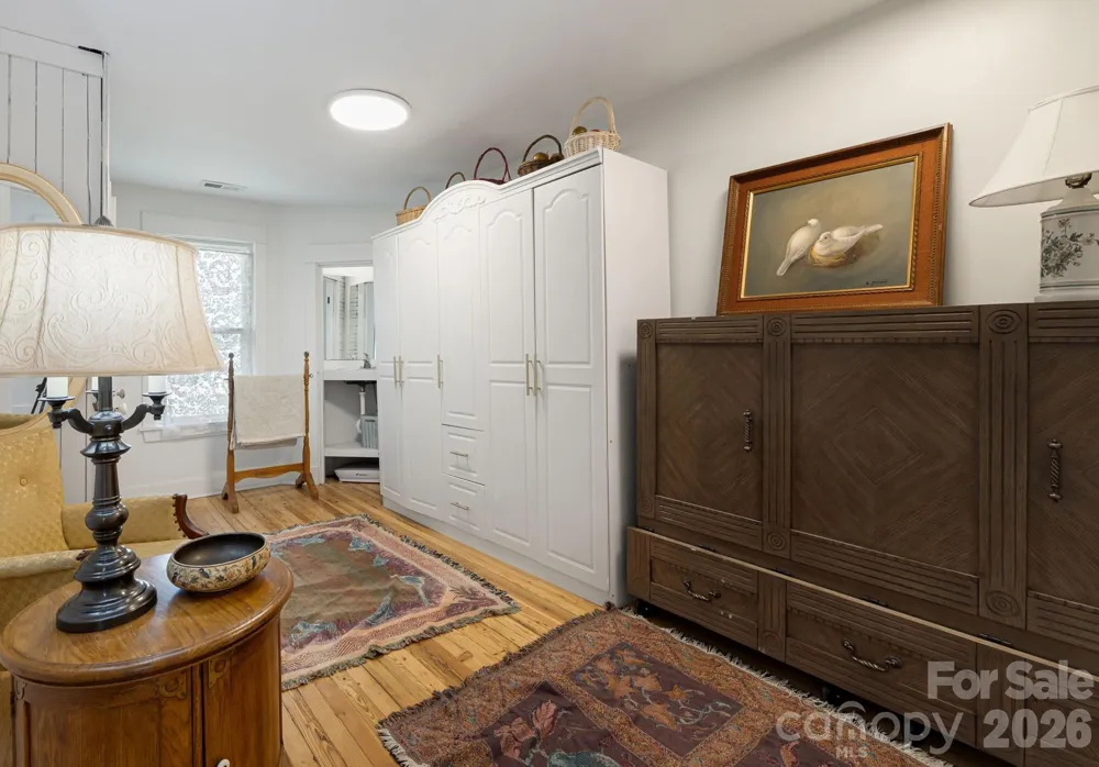 79 Walnut Street Hot Springs, NC 28743