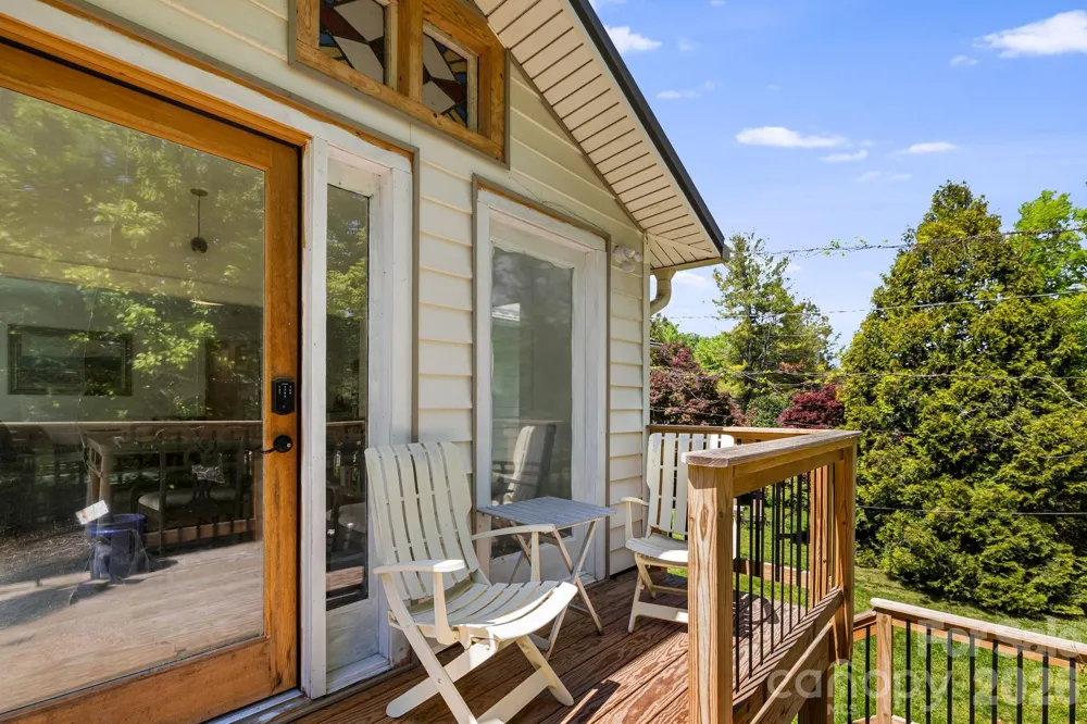 79 Walnut Street Hot Springs, NC 28743