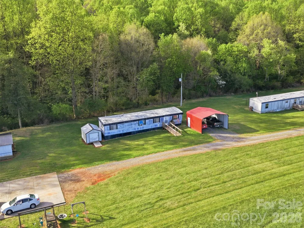 114/116/137/154 Harrington Place Drive Taylorsville, NC 28681