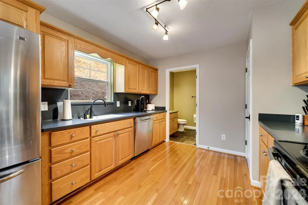 161 Rock Field Way Sylva, NC 28779