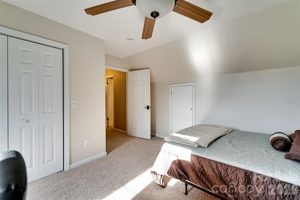 161 Rock Field Way Sylva, NC 28779