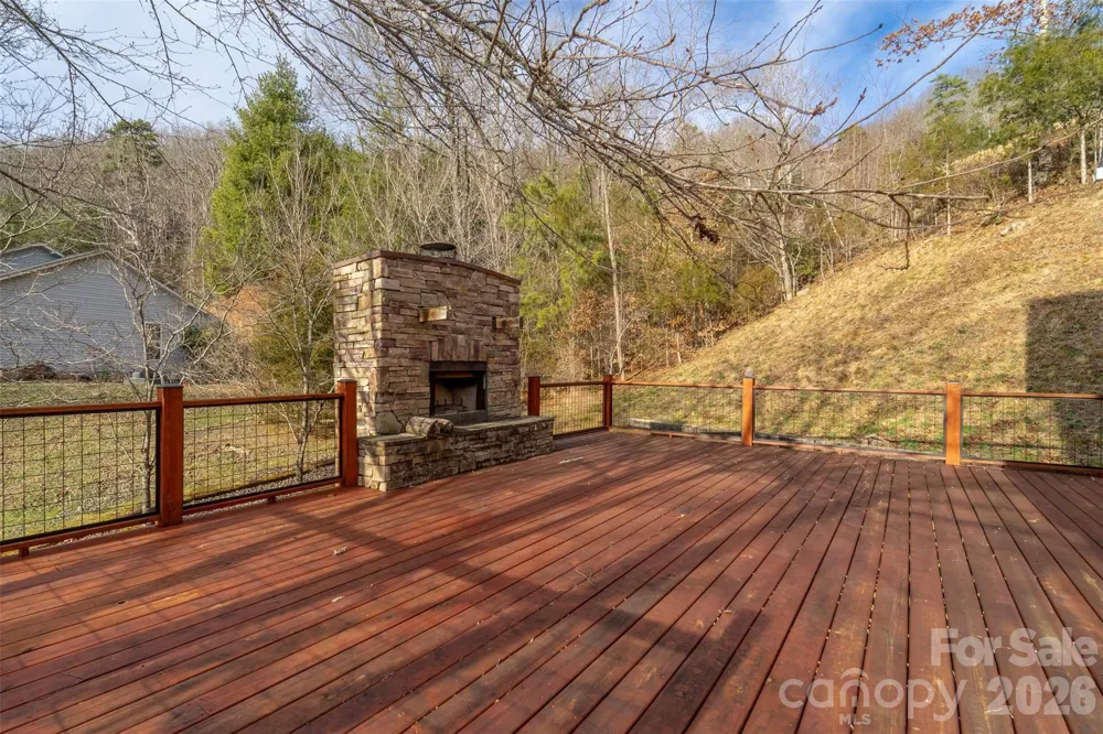 161 Rock Field Way Sylva, NC 28779