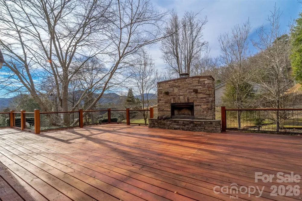 161 Rock Field Way Sylva, NC 28779