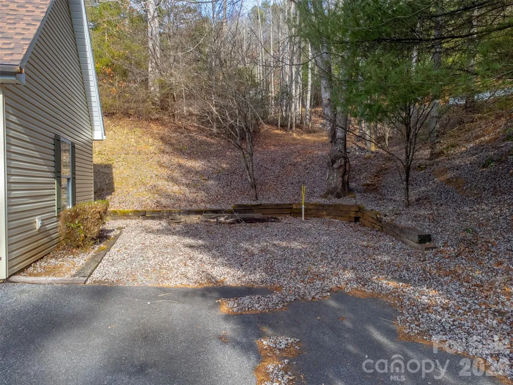 161 Rock Field Way Sylva, NC 28779