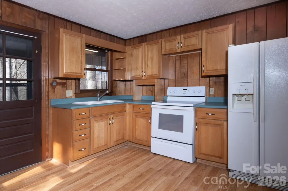 87 Sassafras Lane Maggie Valley, NC 28751