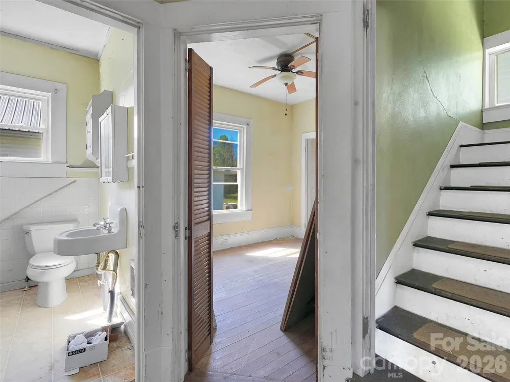228, 220, 204, TBD Main Street Rosman, NC 28772