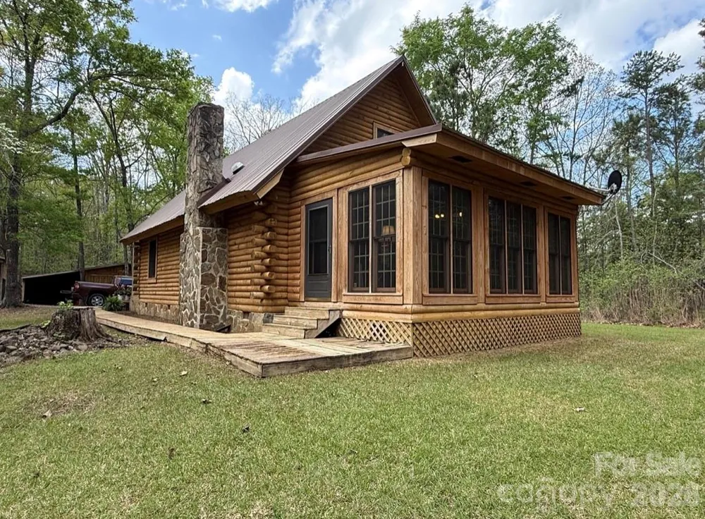 57 Club Lane Winnsboro, SC 29180