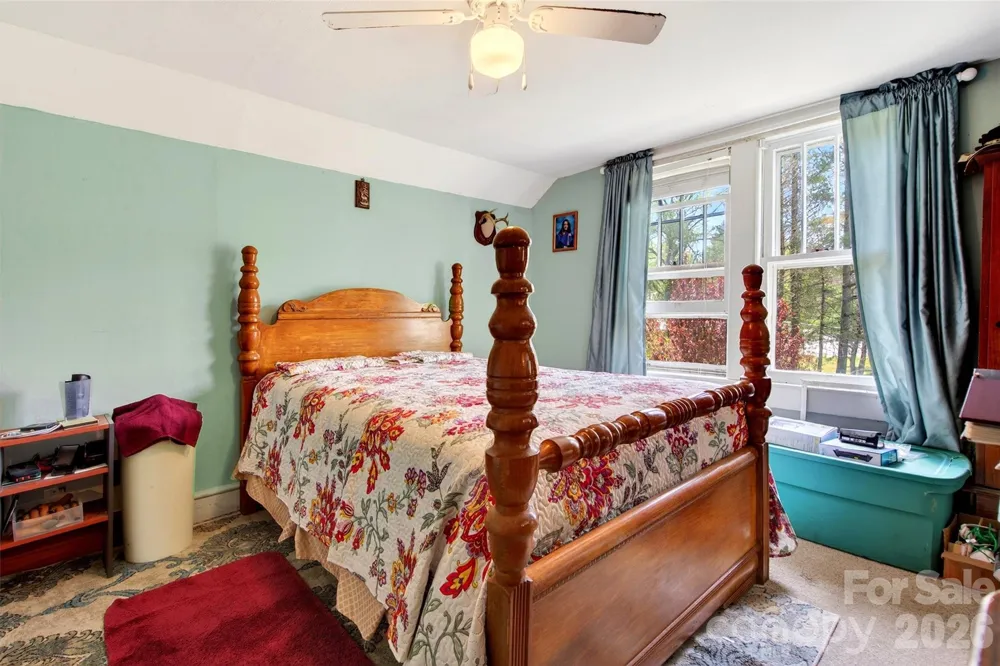 6507 S 226 Highway Spruce Pine, NC 28777