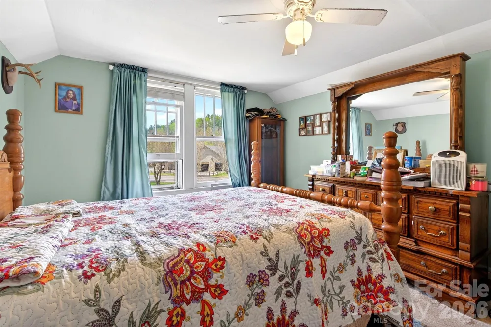 6507 S 226 Highway Spruce Pine, NC 28777