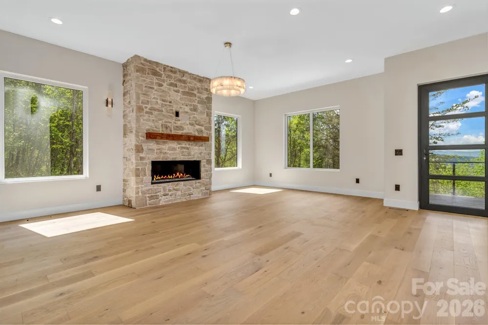 134 View Ridge Parkway Leicester, NC 28748