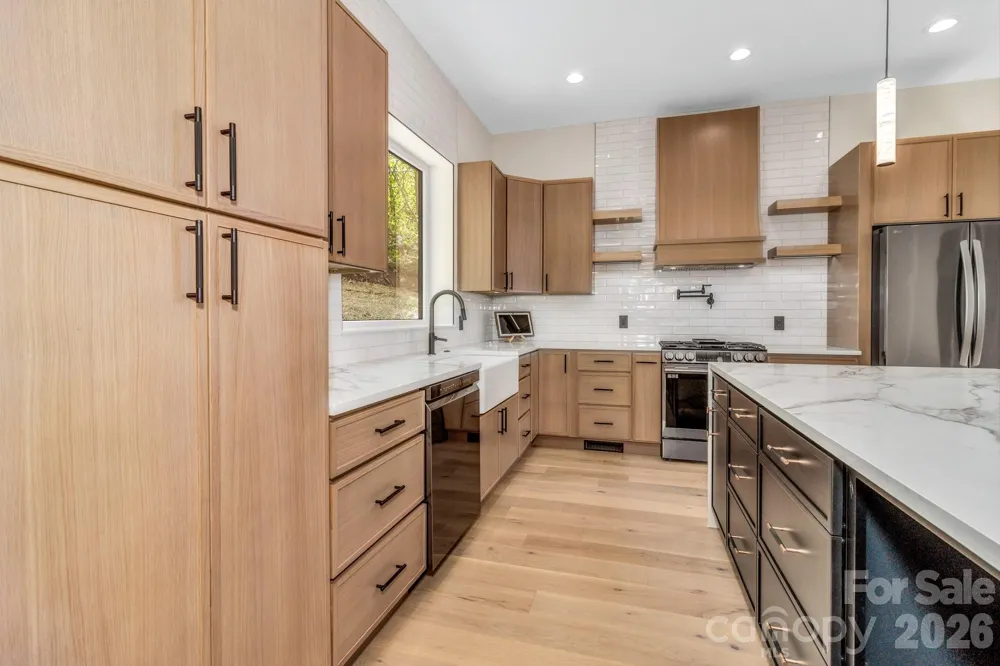 134 View Ridge Parkway Leicester, NC 28748