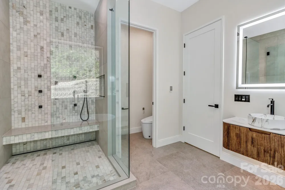 134 View Ridge Parkway Leicester, NC 28748