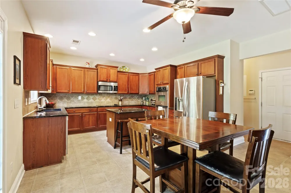 8458 Mossy Cup Trail Harrisburg, NC 28075