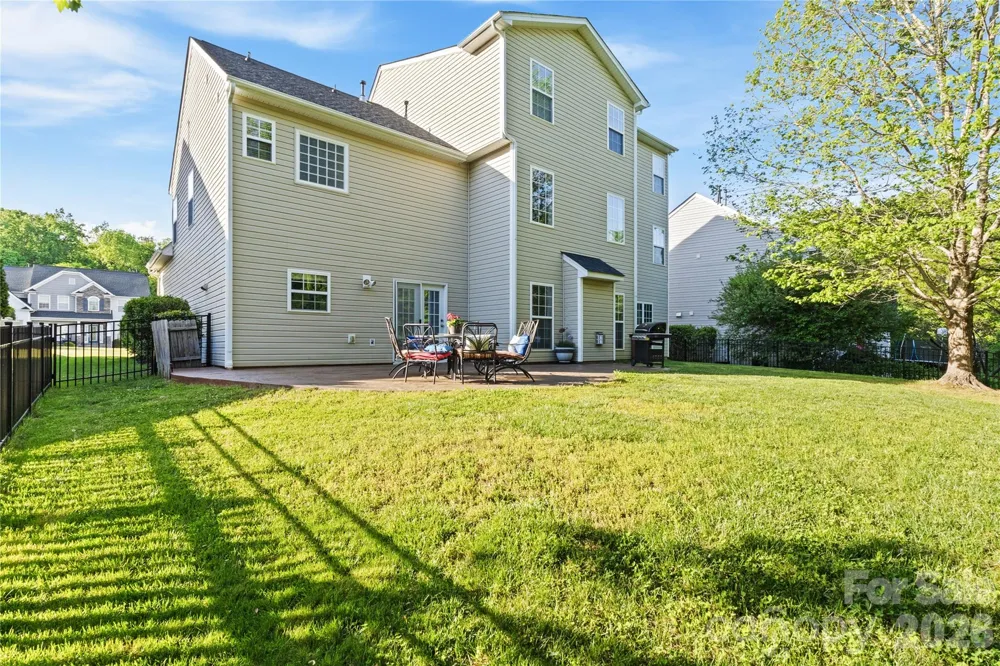 8458 Mossy Cup Trail Harrisburg, NC 28075