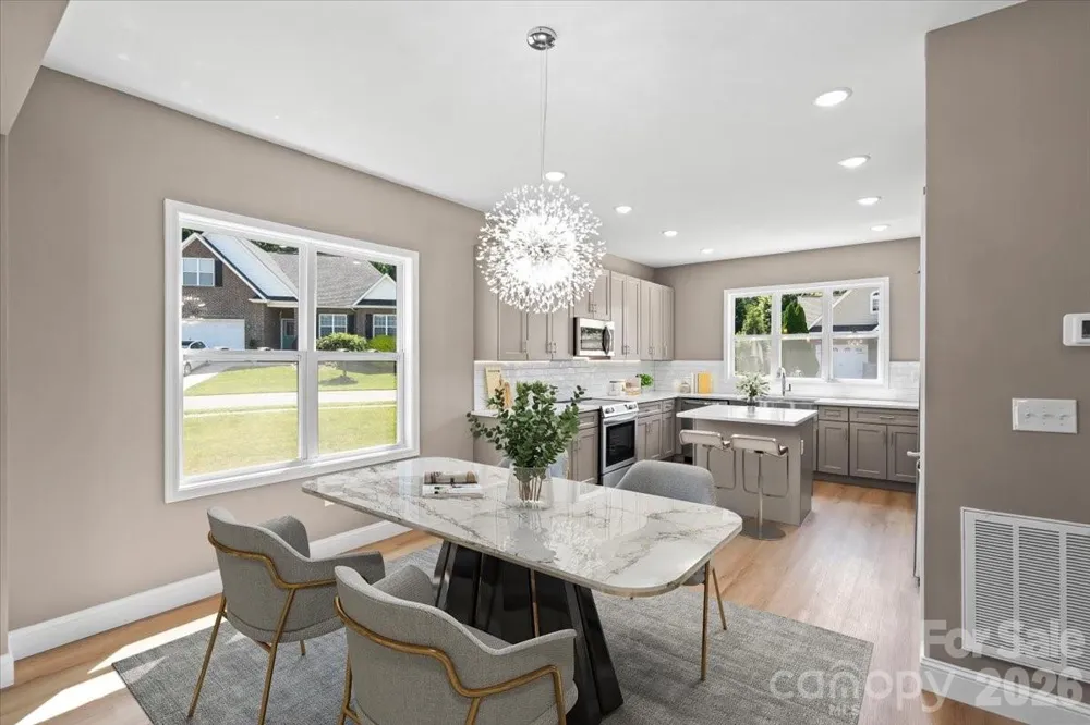 1033 12th Avenue Drive NW Hickory, NC 28601