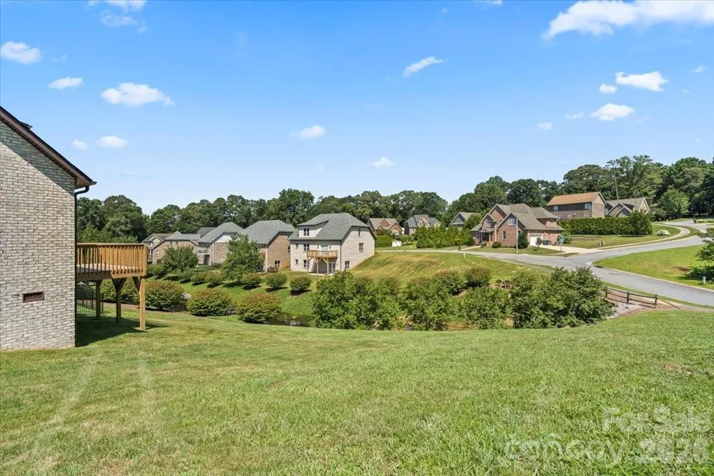 1033 12th Avenue Drive NW Hickory, NC 28601