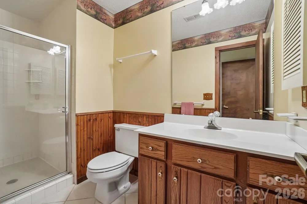 302 Eagles Nest Court S Mars Hill, NC 28754