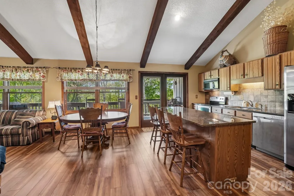302 Eagles Nest Court S Mars Hill, NC 28754