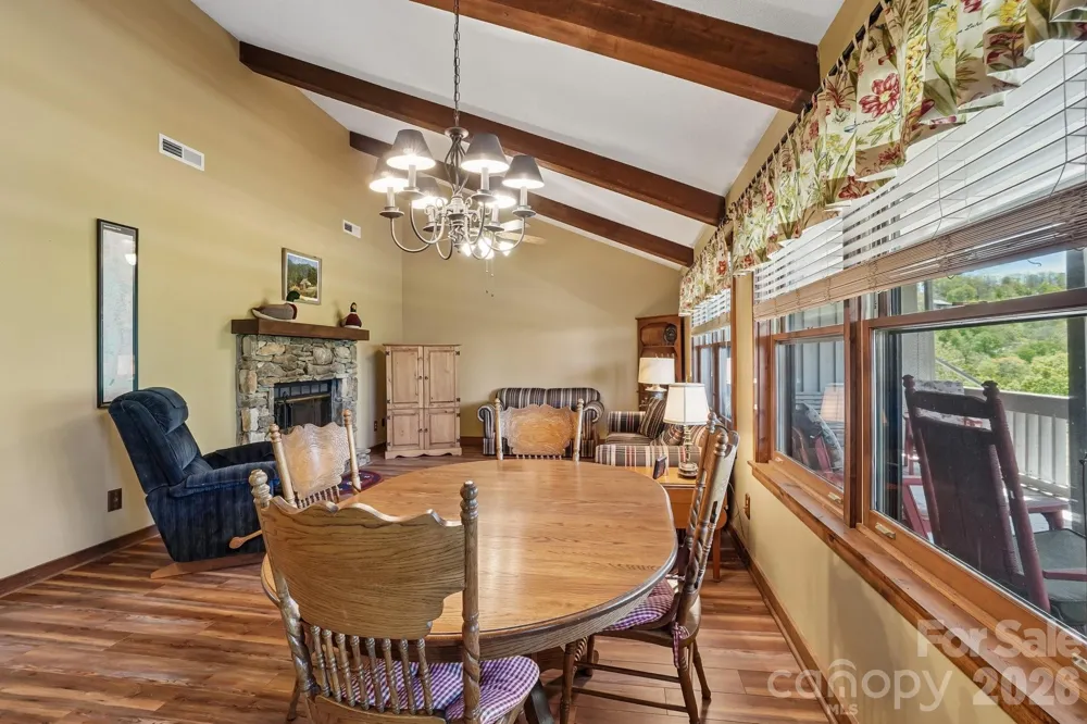302 Eagles Nest Court S Mars Hill, NC 28754