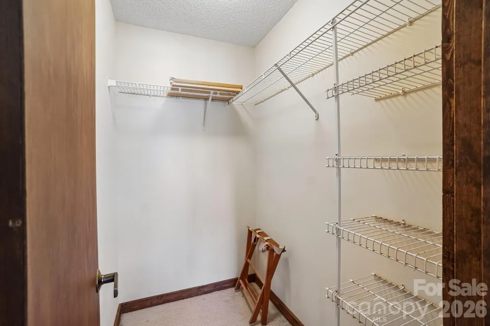 302 Eagles Nest Court S Mars Hill, NC 28754