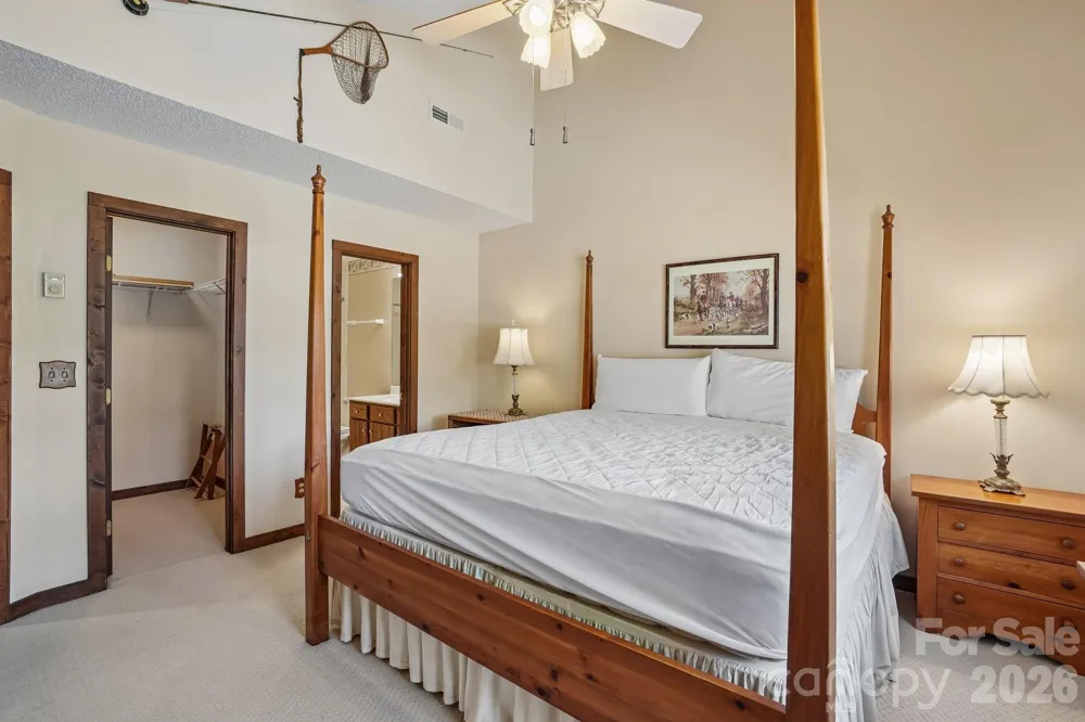 302 Eagles Nest Court S Mars Hill, NC 28754