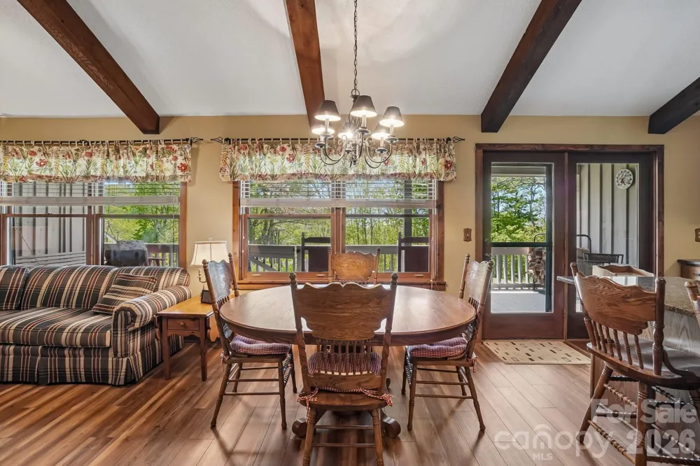 302 Eagles Nest Court S Mars Hill, NC 28754