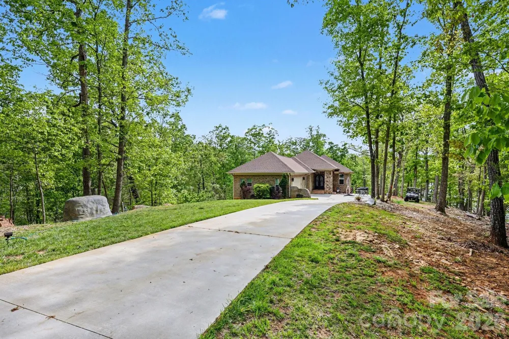 1629 Healing Springs Drive Denton, NC 27239