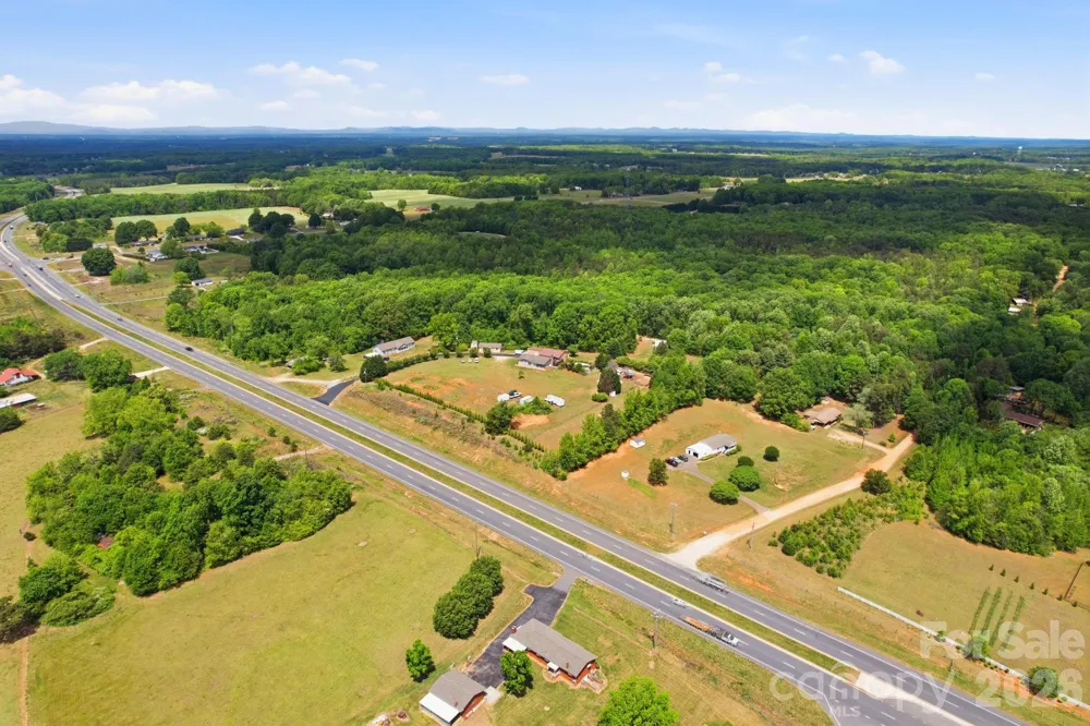 3125 Winfield Drive Maiden, NC 28650