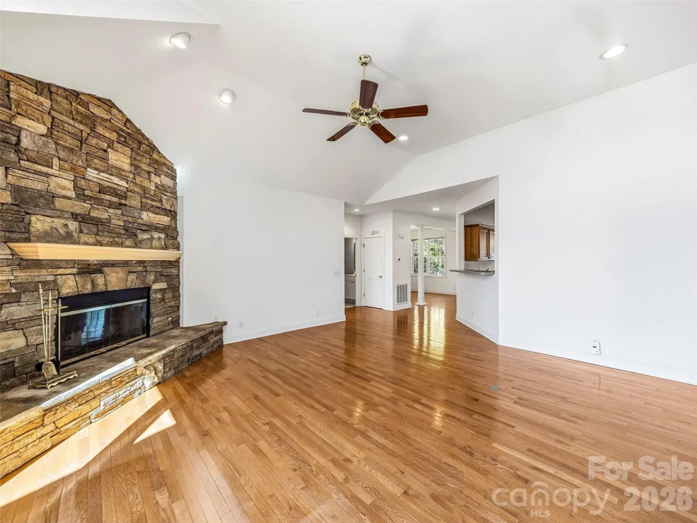 35 Stonecrest Court Flat Rock, NC 28731