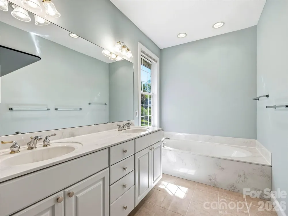 35 Stonecrest Court Flat Rock, NC 28731