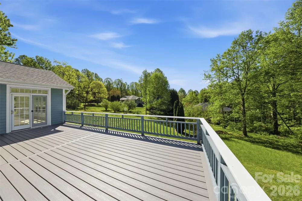 35 Stonecrest Court Flat Rock, NC 28731