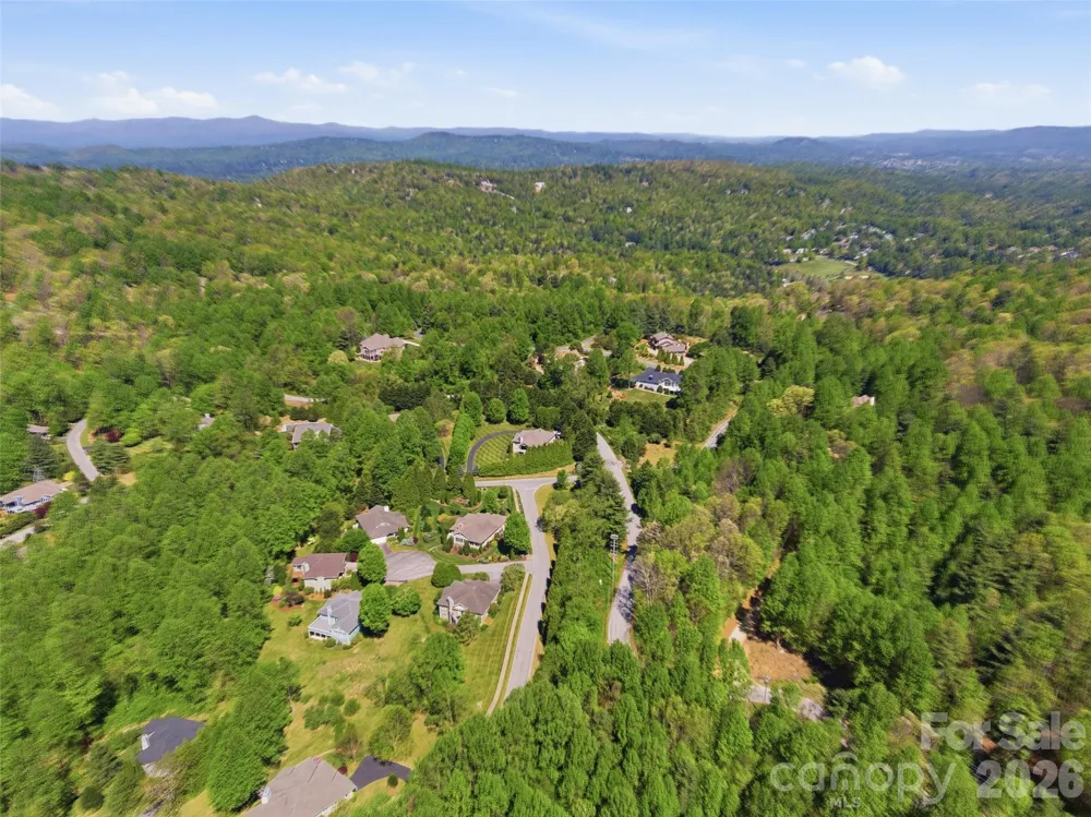 35 Stonecrest Court Flat Rock, NC 28731