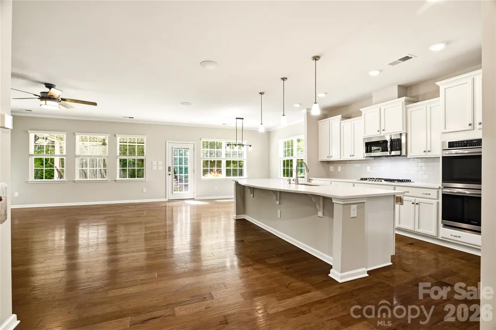 124 Van Gogh Trail Mount Holly, NC 28120