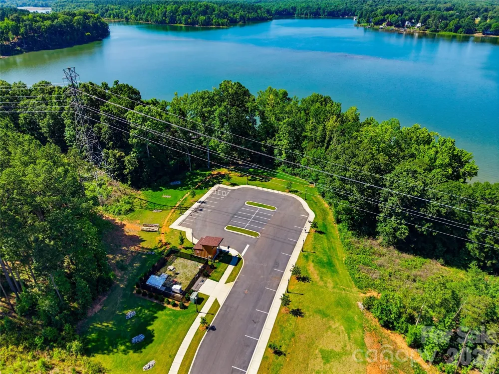 124 Van Gogh Trail Mount Holly, NC 28120