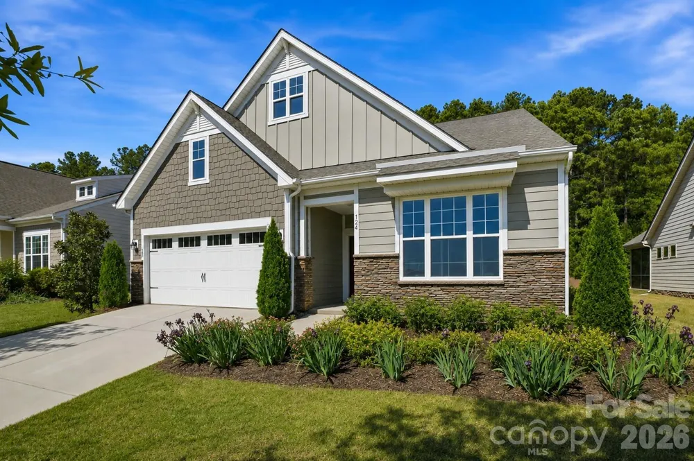 124 Van Gogh Trail Mount Holly, NC 28120