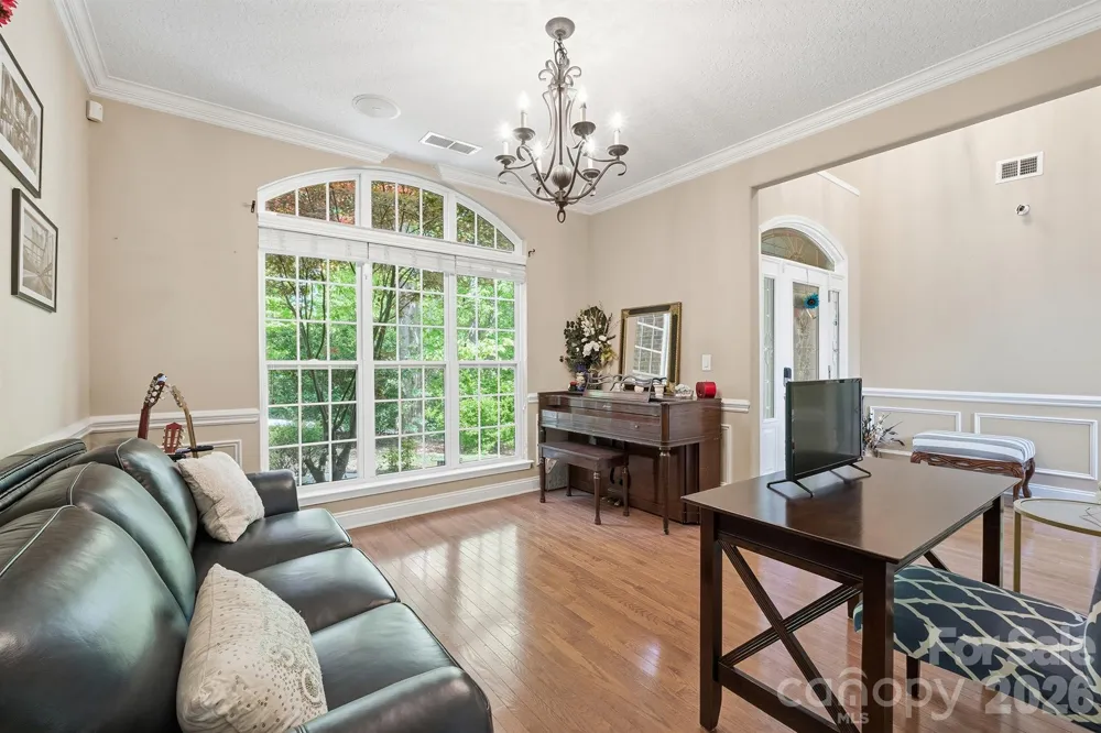 516 Shady Oaks Drive Stanley, NC 28164