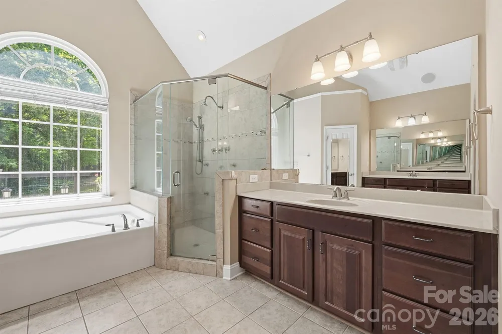 516 Shady Oaks Drive Stanley, NC 28164