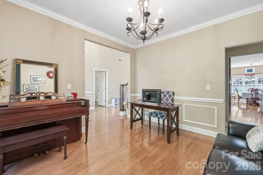 516 Shady Oaks Drive Stanley, NC 28164